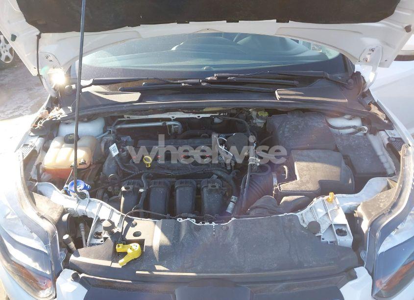 Photo 10 of 2014 Ford Focus TITANIUM (VIN 1FADP3J27EL379718)