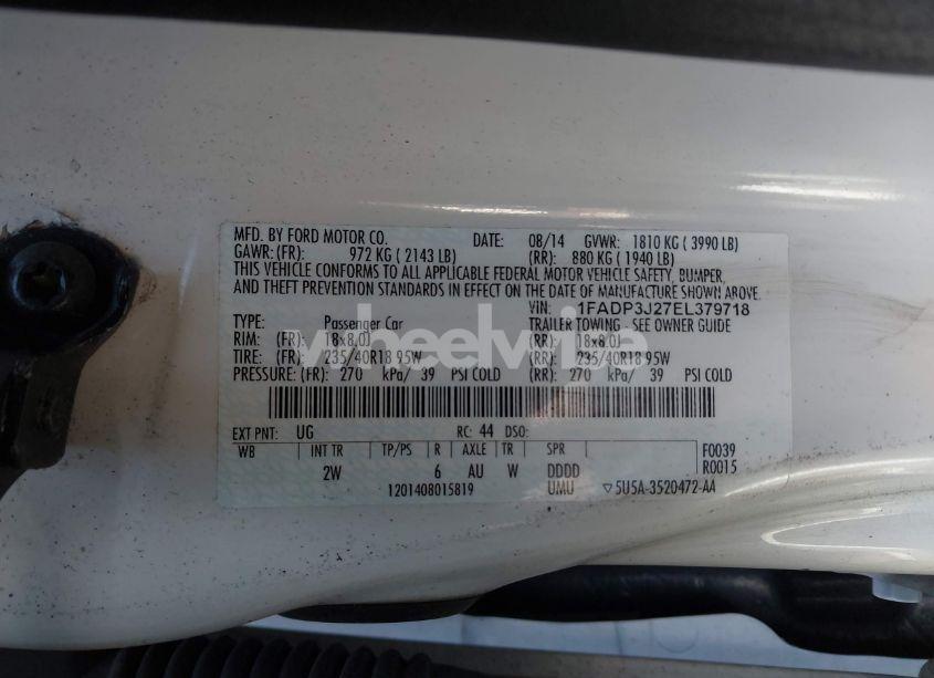 Photo 9 of 2014 Ford Focus TITANIUM (VIN 1FADP3J27EL379718)