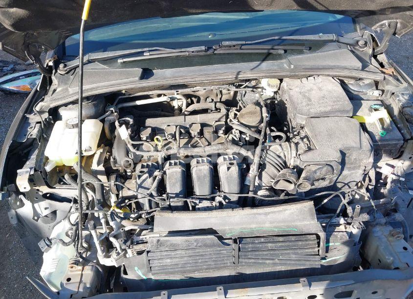 Photo 10 of 2015 Ford Focus TITANIUM (VIN 1FADP3J27FL259029)