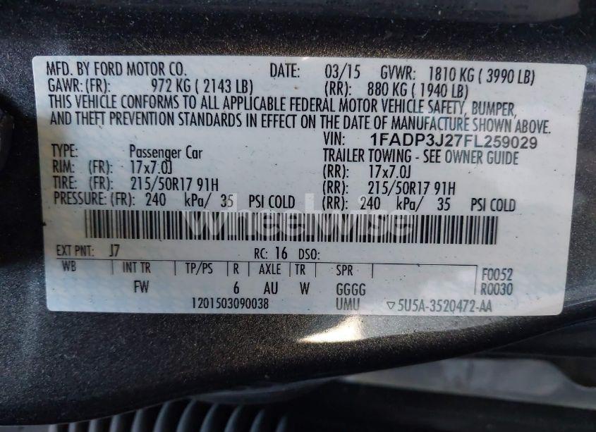 Photo 9 of 2015 Ford Focus TITANIUM (VIN 1FADP3J27FL259029)
