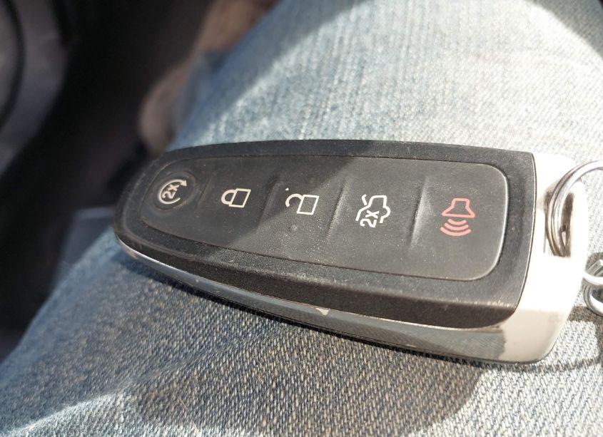 Photo 11 of 2017 Ford Focus TITANIUM (VIN 1FADP3J27HL238636)