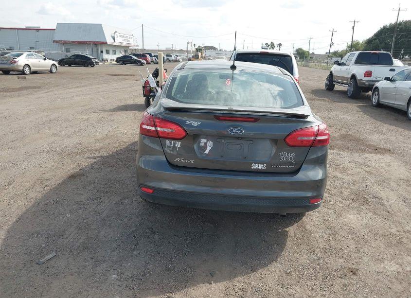 Photo 17 of 2017 Ford Focus TITANIUM (VIN 1FADP3J27HL238636)
