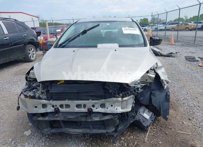 Photo 13 of 2018 Ford Focus TITANIUM (VIN 1FADP3J27JL279628)