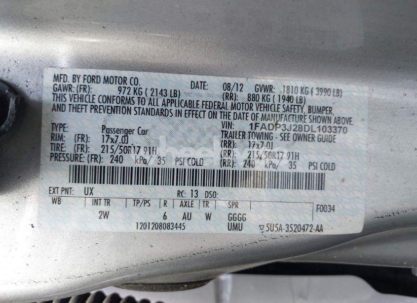 Photo 9 of 2013 Ford Focus TITANIUM (VIN 1FADP3J28DL103370)