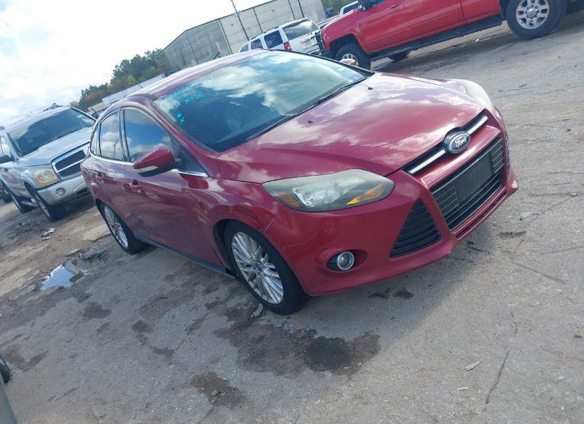 2014 Ford Focus TITANIUM (VIN 1FADP3J28EL161304) main photo