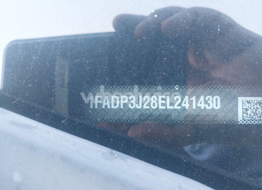 Photo 9 of 2014 Ford Focus TITANIUM (VIN 1FADP3J28EL241430)