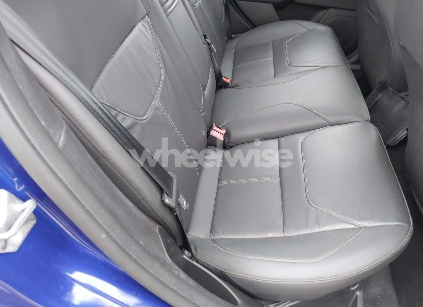 Photo 8 of 2015 Ford Focus TITANIUM (VIN 1FADP3J28FL380815)