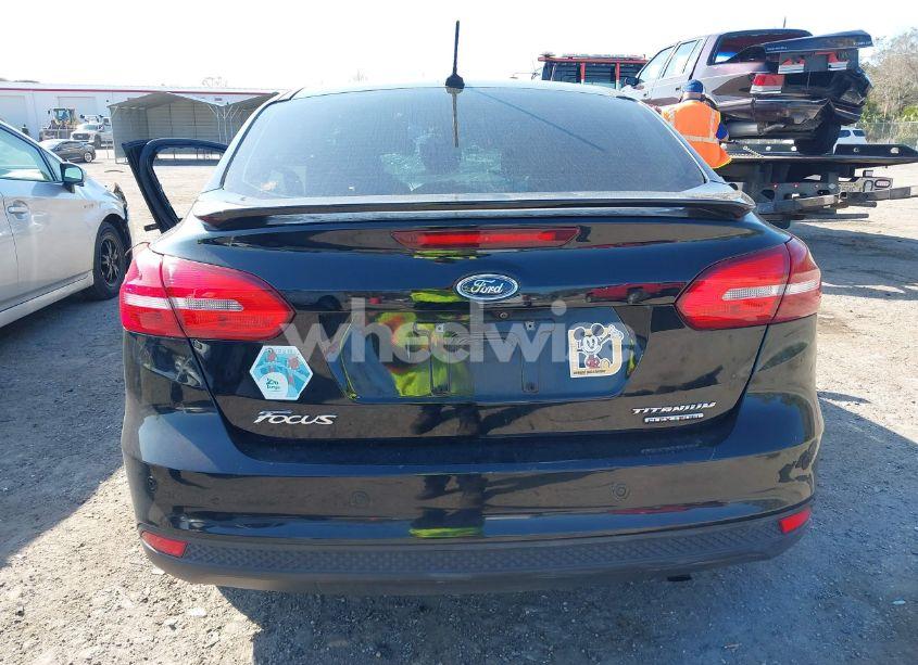 Photo 16 of 2016 Ford Focus TITANIUM (VIN 1FADP3J28GL335410)