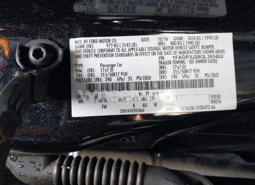 Photo 9 of 2016 Ford Focus TITANIUM (VIN 1FADP3J28GL393422)