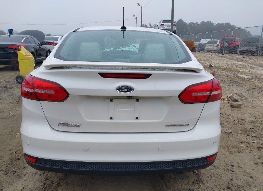 Photo 16 of 2017 Ford Focus TITANIUM (VIN 1FADP3J28HL287473)