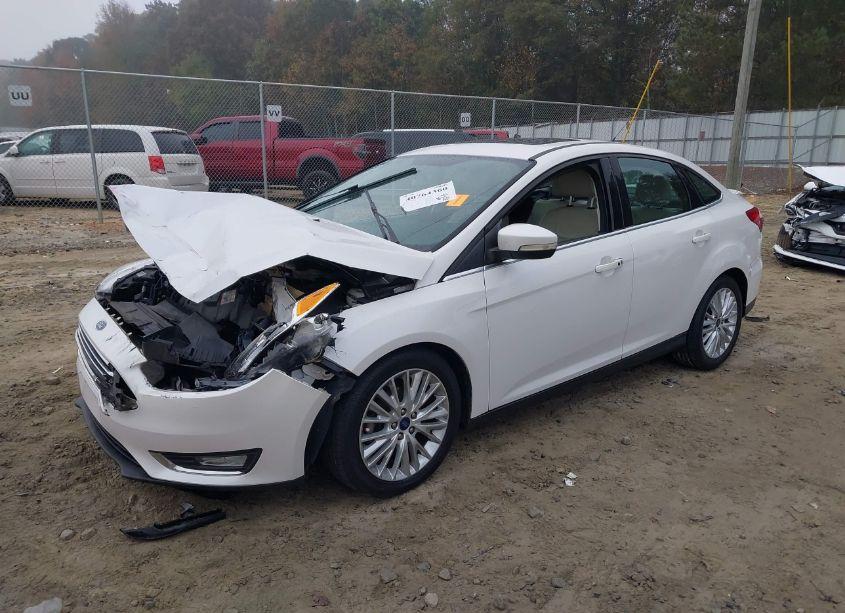 Photo 2 of 2017 Ford Focus TITANIUM (VIN 1FADP3J28HL287473)