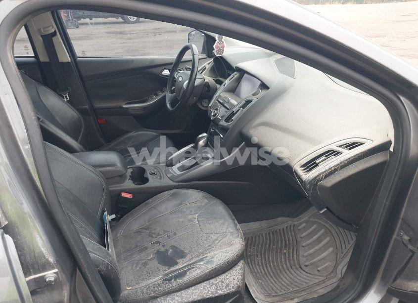 Photo 5 of 2013 Ford Focus TITANIUM (VIN 1FADP3J29DL174416)