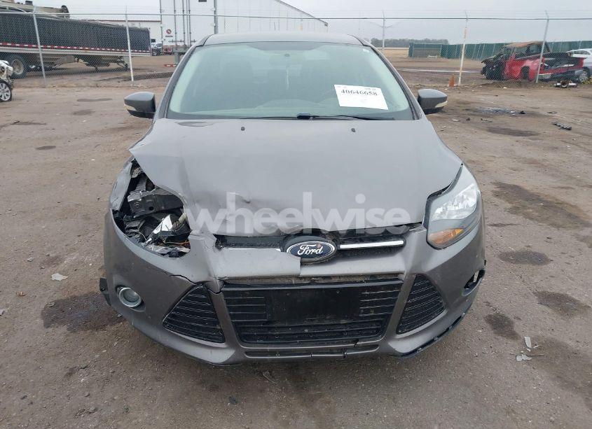 Photo 6 of 2013 Ford Focus TITANIUM (VIN 1FADP3J29DL174416)