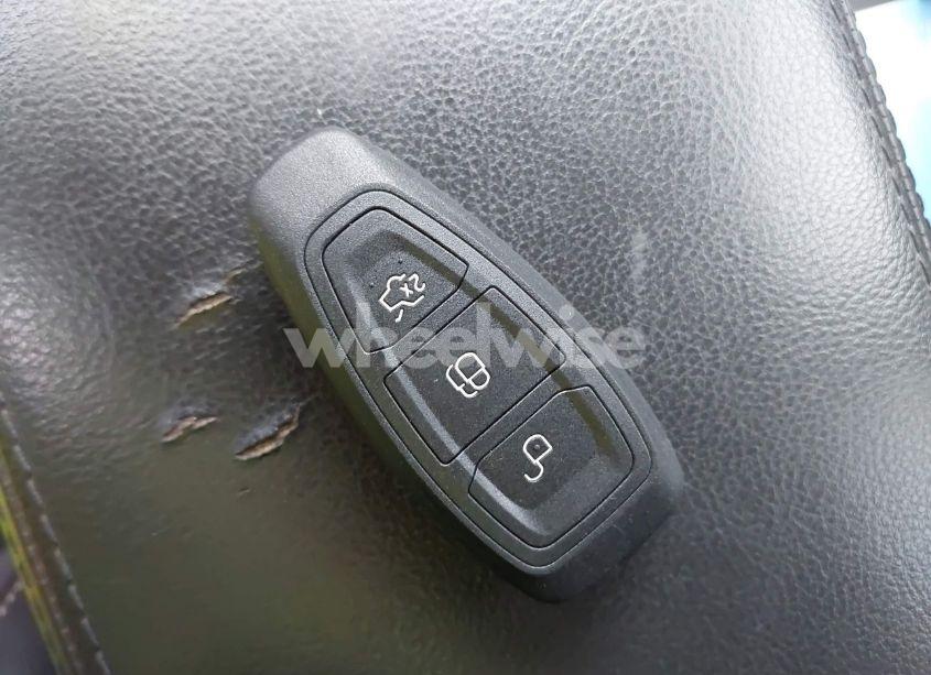 Photo 11 of 2013 Ford Focus TITANIUM (VIN 1FADP3J29DL209911)