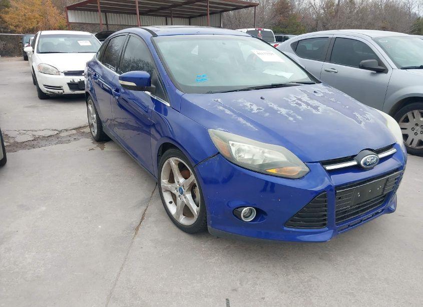 2014 Ford Focus TITANIUM (VIN 1FADP3J29EL117439) main photo