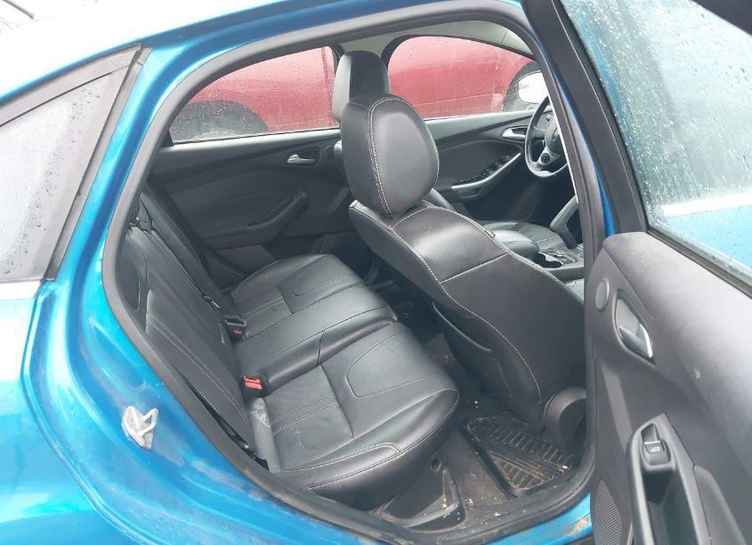 Photo 8 of 2014 Ford Focus TITANIUM (VIN 1FADP3J29EL169430)