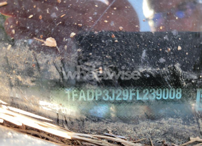 Photo 9 of 2015 Ford Focus (VIN 1FADP3J29FL239008)