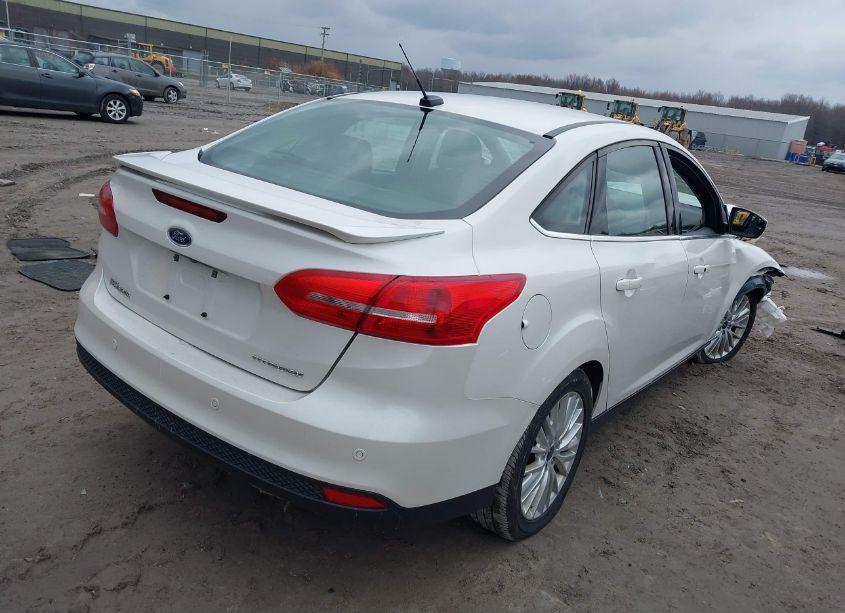 Photo 4 of 2017 Ford Focus TITANIUM (VIN 1FADP3J29HL243479)