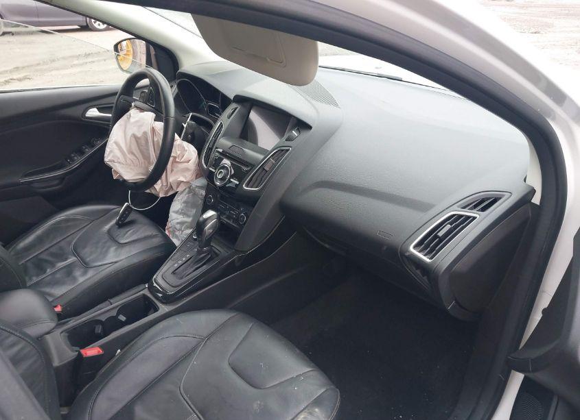 Photo 5 of 2017 Ford Focus TITANIUM (VIN 1FADP3J29HL243479)