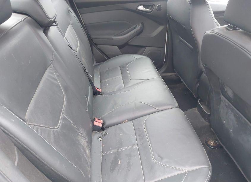 Photo 8 of 2017 Ford Focus TITANIUM (VIN 1FADP3J29HL243479)