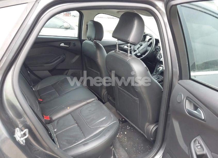 Photo 8 of 2018 Ford Focus TITANIUM (VIN 1FADP3J29JL232911)