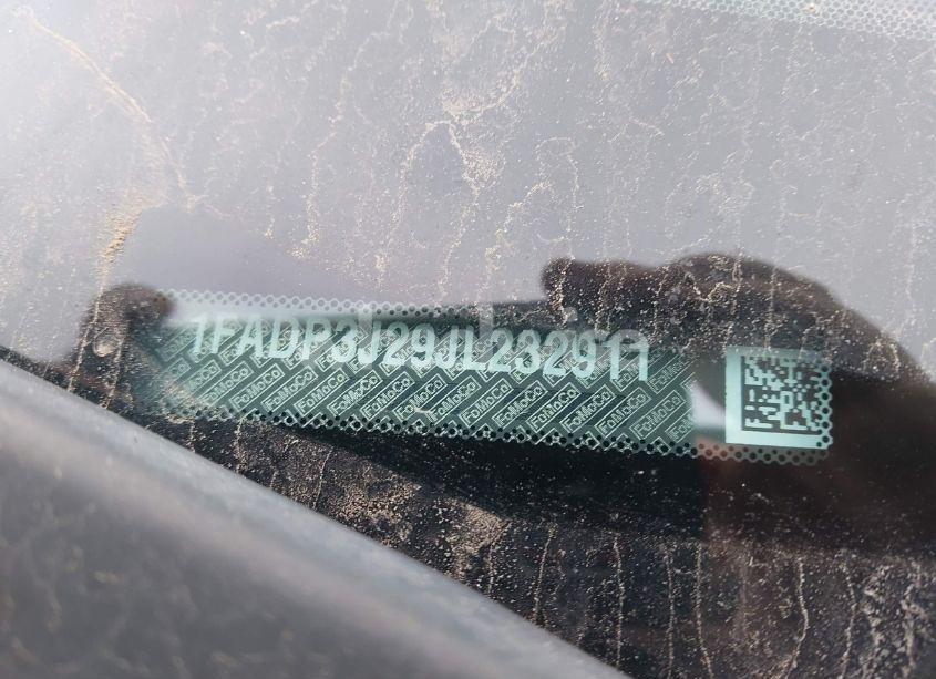 Photo 9 of 2018 Ford Focus TITANIUM (VIN 1FADP3J29JL232911)