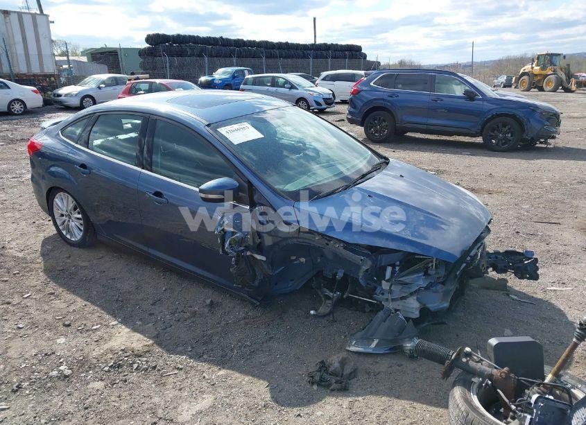 2018 Ford Focus TITANIUM (VIN 1FADP3J29JL254861) main photo