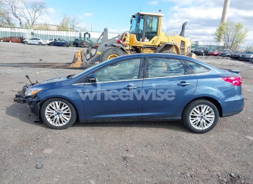 Photo 14 of 2018 Ford Focus TITANIUM (VIN 1FADP3J29JL254861)