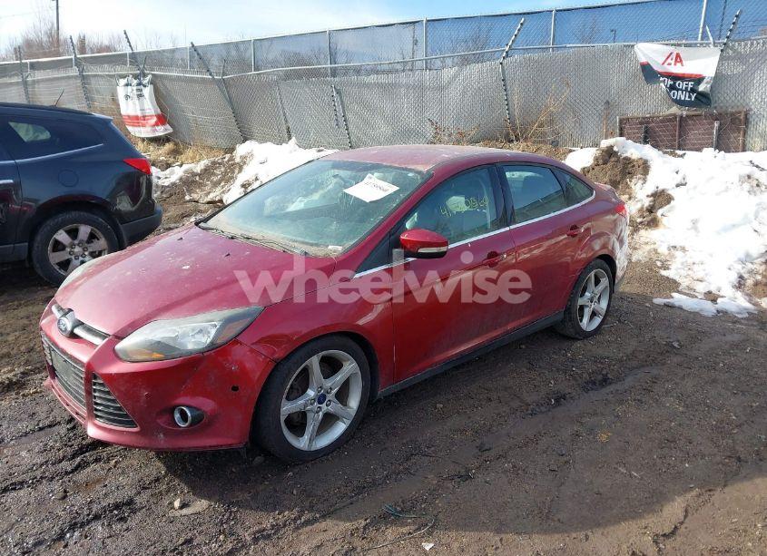Photo 6 of 2013 Ford Focus TITANIUM (VIN 1FADP3J2XDL352611)