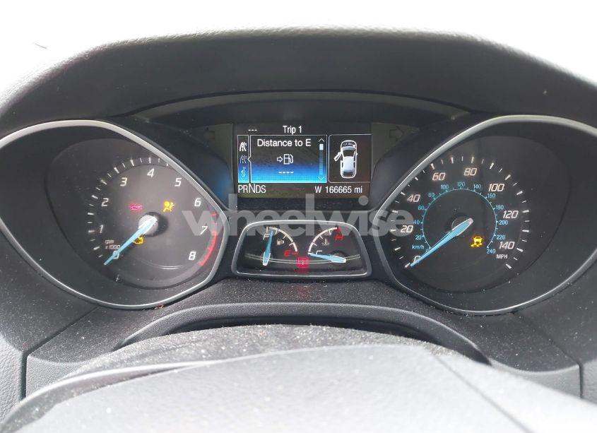 Photo 7 of 2014 Ford Focus TITANIUM (VIN 1FADP3J2XEL128871)