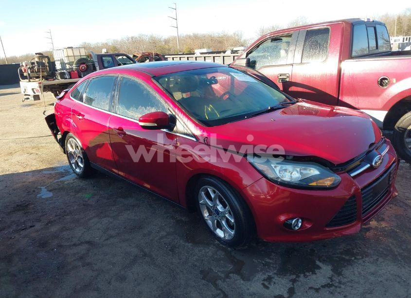 2014 Ford Focus TITANIUM (VIN 1FADP3J2XEL427230) main photo