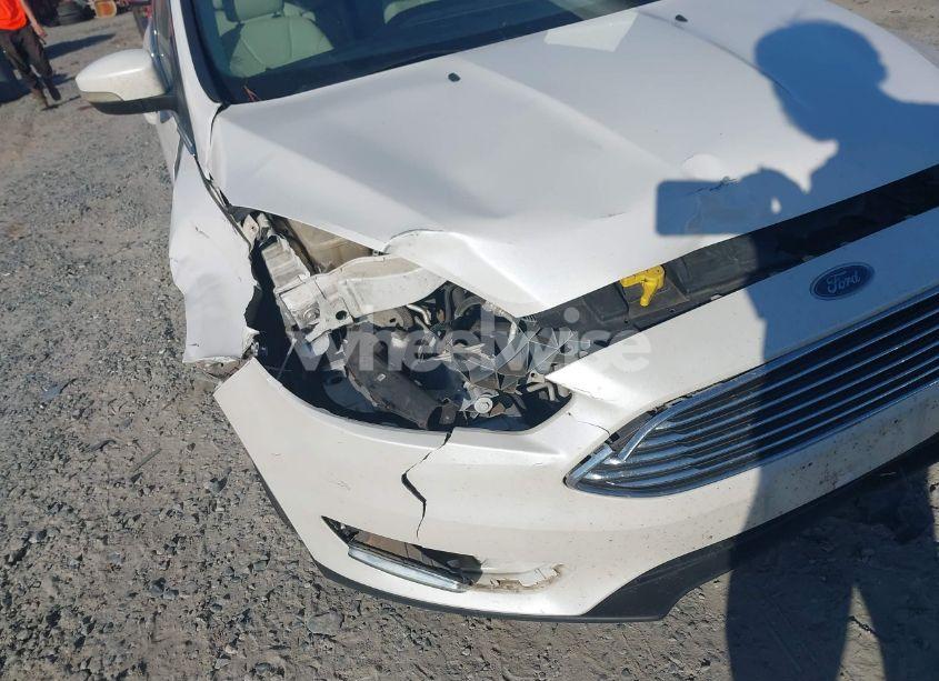 Photo 6 of 2017 Ford Focus TITANIUM (VIN 1FADP3J2XHL207090)