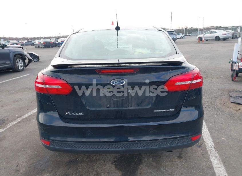 Photo 16 of 2018 Ford Focus TITANIUM (VIN 1FADP3J2XJL294107)
