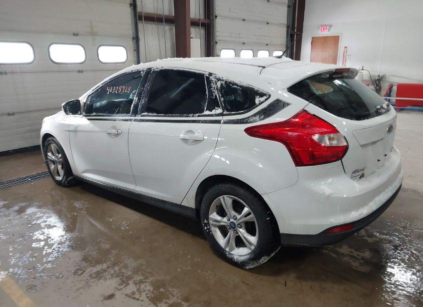 Photo 3 of 2013 Ford Focus SE (VIN 1FADP3K20DL132912)