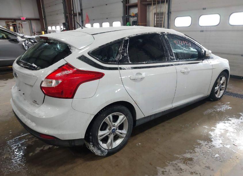 Photo 4 of 2013 Ford Focus SE (VIN 1FADP3K20DL132912)