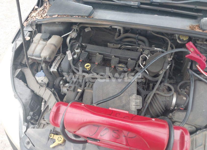 Photo 6 of 2013 Ford Focus SE (VIN 1FADP3K20DL169877)