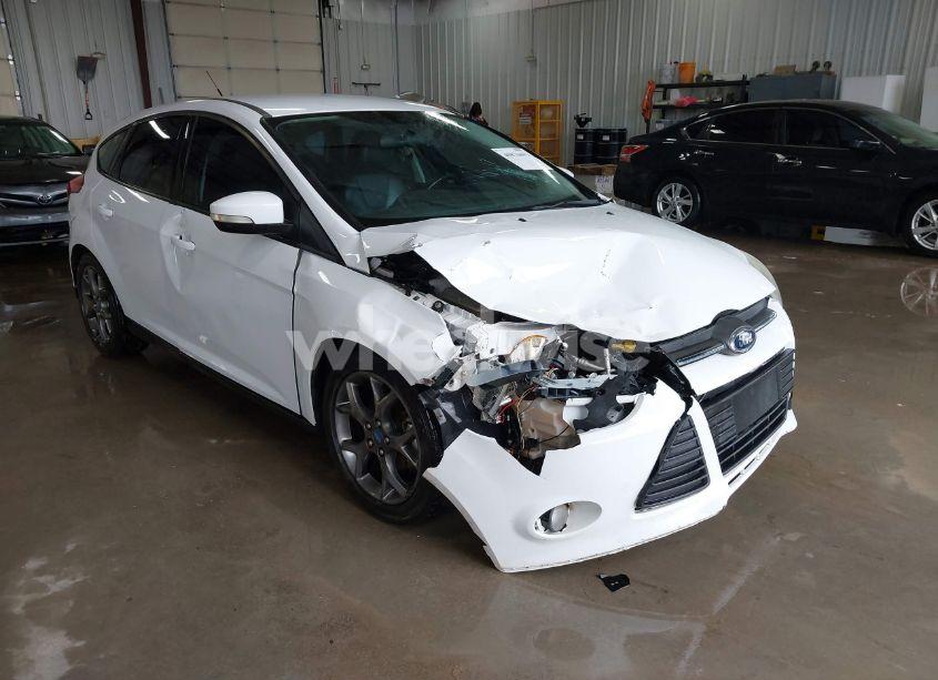 2013 Ford Focus SE (VIN 1FADP3K20DL248126) main photo