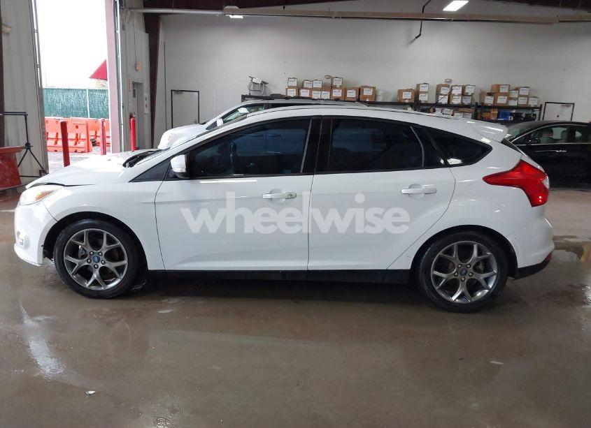 Photo 15 of 2013 Ford Focus SE (VIN 1FADP3K20DL248126)