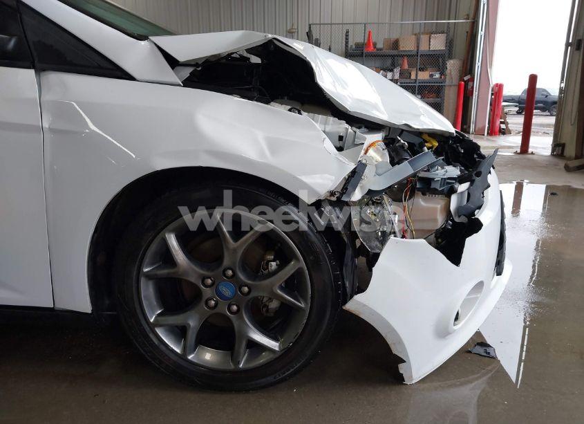 Photo 6 of 2013 Ford Focus SE (VIN 1FADP3K20DL248126)