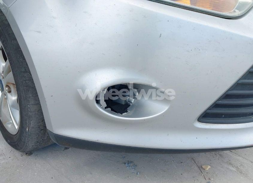 Photo 13 of 2013 Ford Focus SE (VIN 1FADP3K20DL288609)