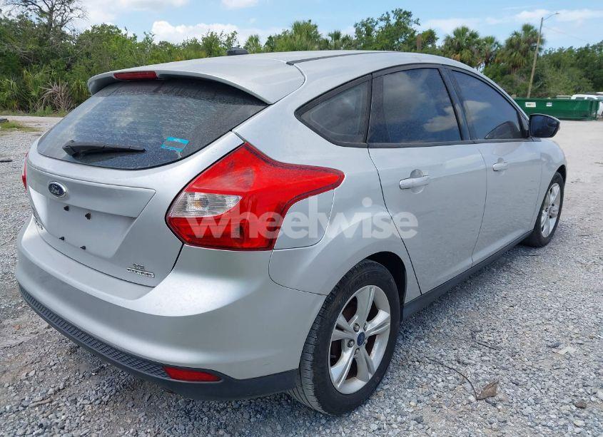 Photo 4 of 2013 Ford Focus SE (VIN 1FADP3K20DL288609)