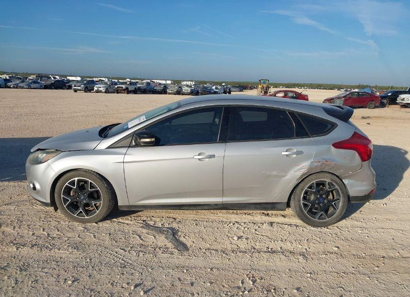 Photo 14 of 2013 Ford Focus SE (VIN 1FADP3K20DL301004)