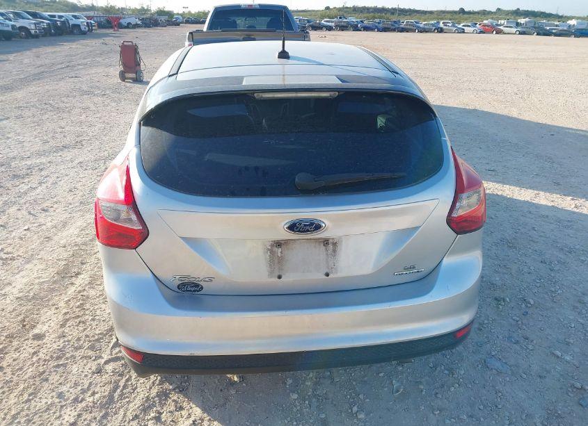 Photo 16 of 2013 Ford Focus SE (VIN 1FADP3K20DL301004)