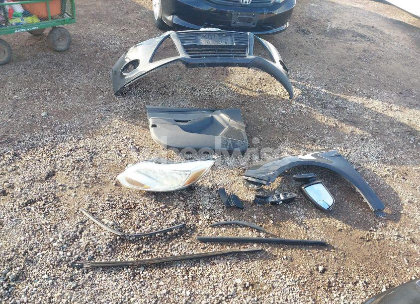 Photo 12 of 2013 Ford Focus SE (VIN 1FADP3K20DL339204)