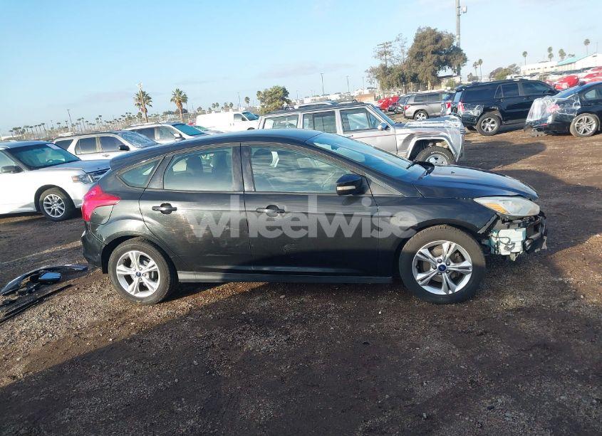Photo 14 of 2013 Ford Focus SE (VIN 1FADP3K20DL339204)
