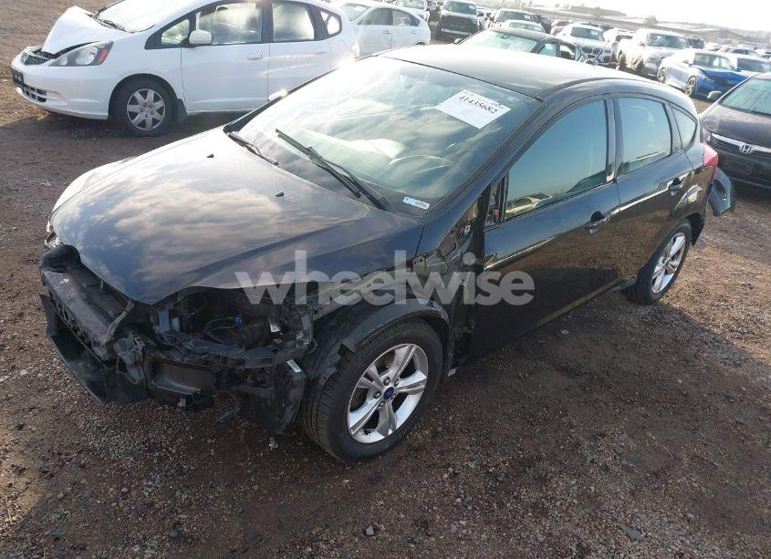 Photo 2 of 2013 Ford Focus SE (VIN 1FADP3K20DL339204)