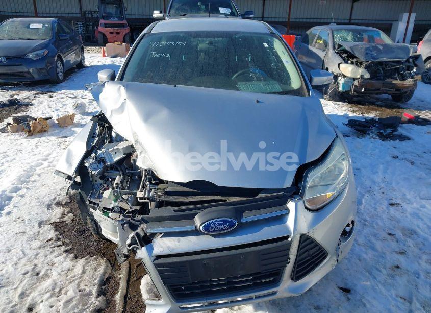Photo 11 of 2013 Ford Focus SE (VIN 1FADP3K20DL343902)
