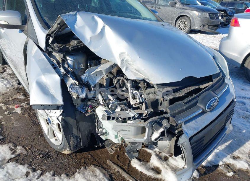 Photo 6 of 2013 Ford Focus SE (VIN 1FADP3K20DL343902)