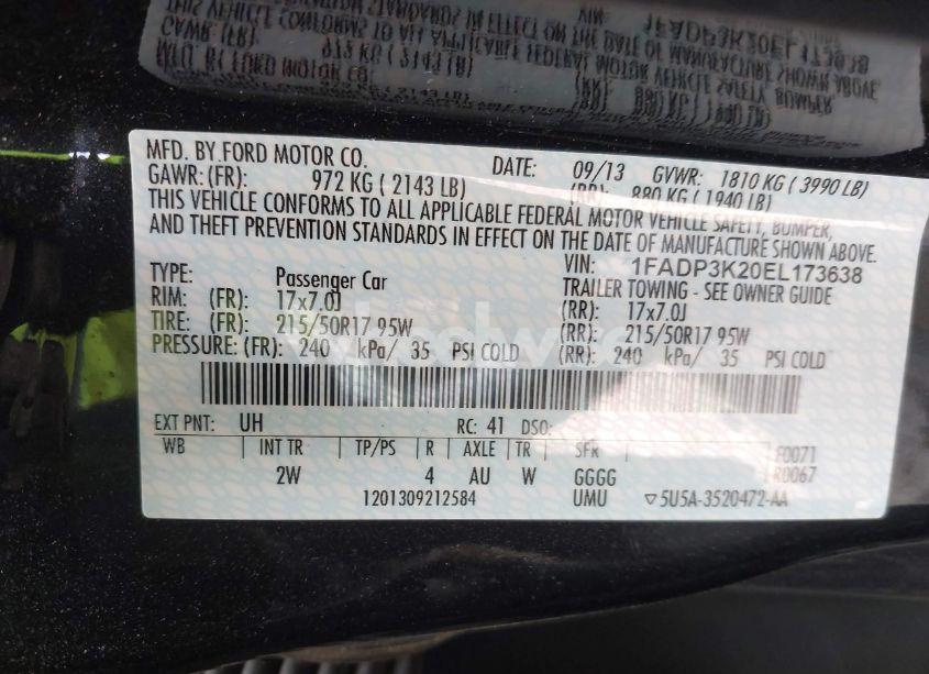 Photo 9 of 2014 Ford Focus SE (VIN 1FADP3K20EL173638)