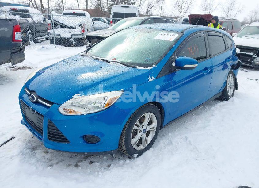 Photo 2 of 2014 Ford Focus SE (VIN 1FADP3K20EL173882)